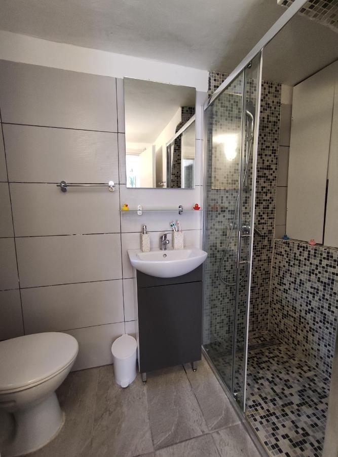 Apartment Tona Šibenik Екстериор снимка
