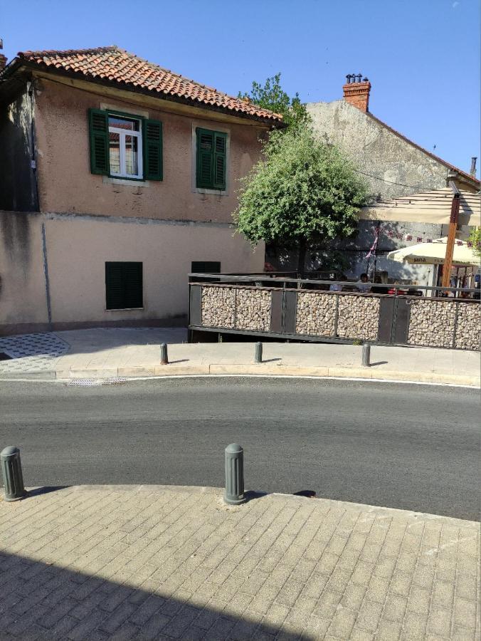 Apartment Tona Šibenik Екстериор снимка