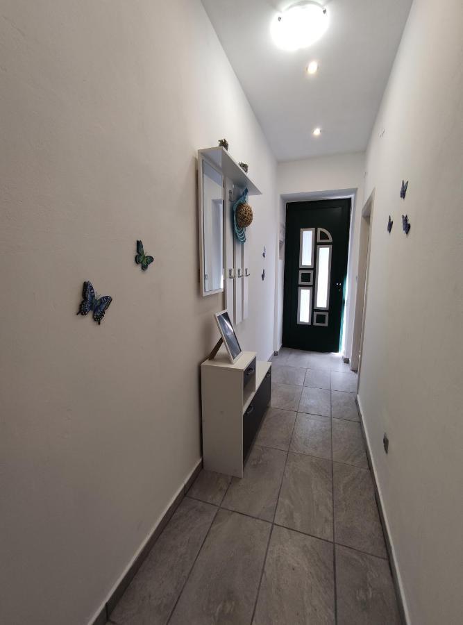 Apartment Tona Šibenik Екстериор снимка
