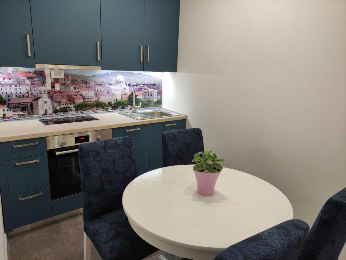 Apartment Tona Šibenik Екстериор снимка