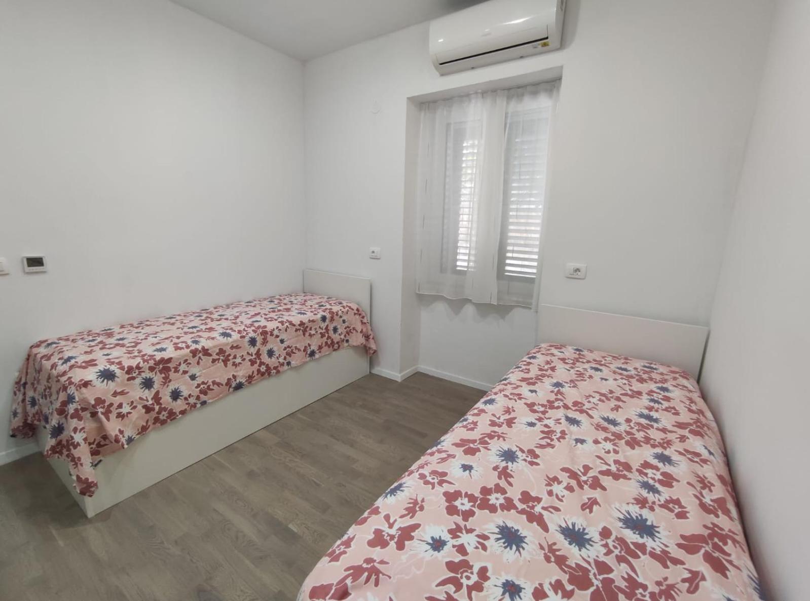 Apartment Tona Šibenik Екстериор снимка